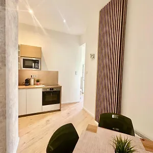 https://boutique-homer474-studio-apartment-balcony-freeparking.inbudapesthotels.com